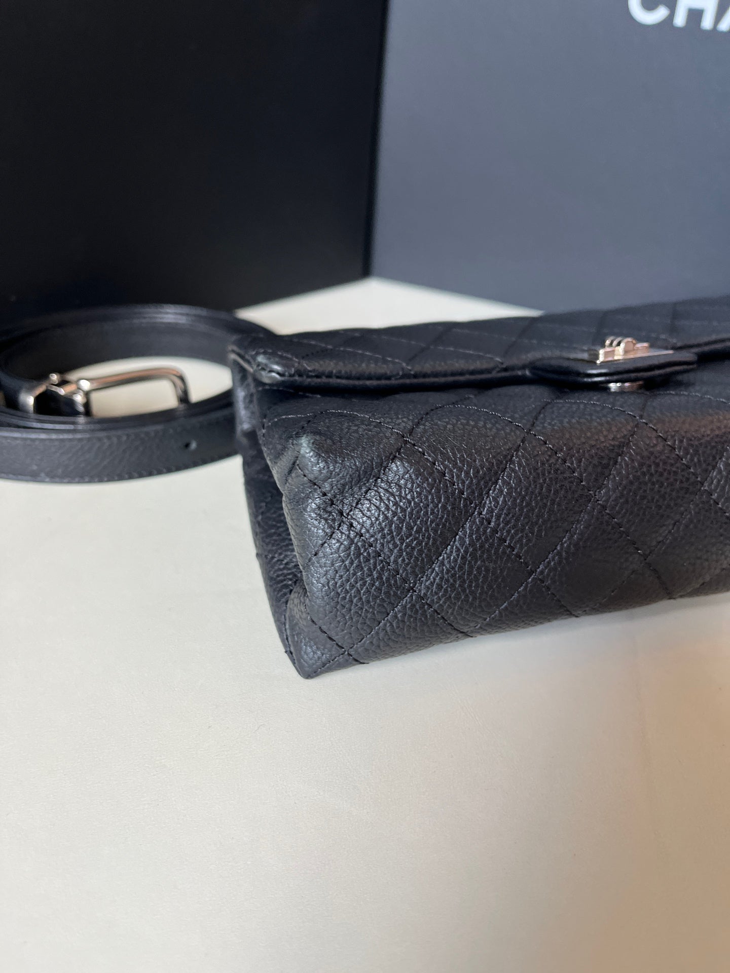 Chanel - 2.55 - Leather - Black - (small)