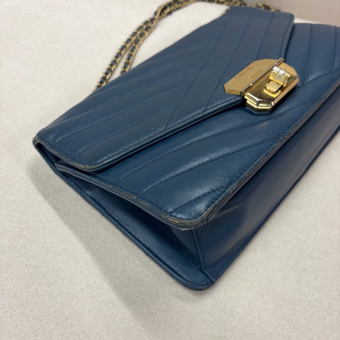 Chanel - 2.55 - Leather - Blue - (medium)