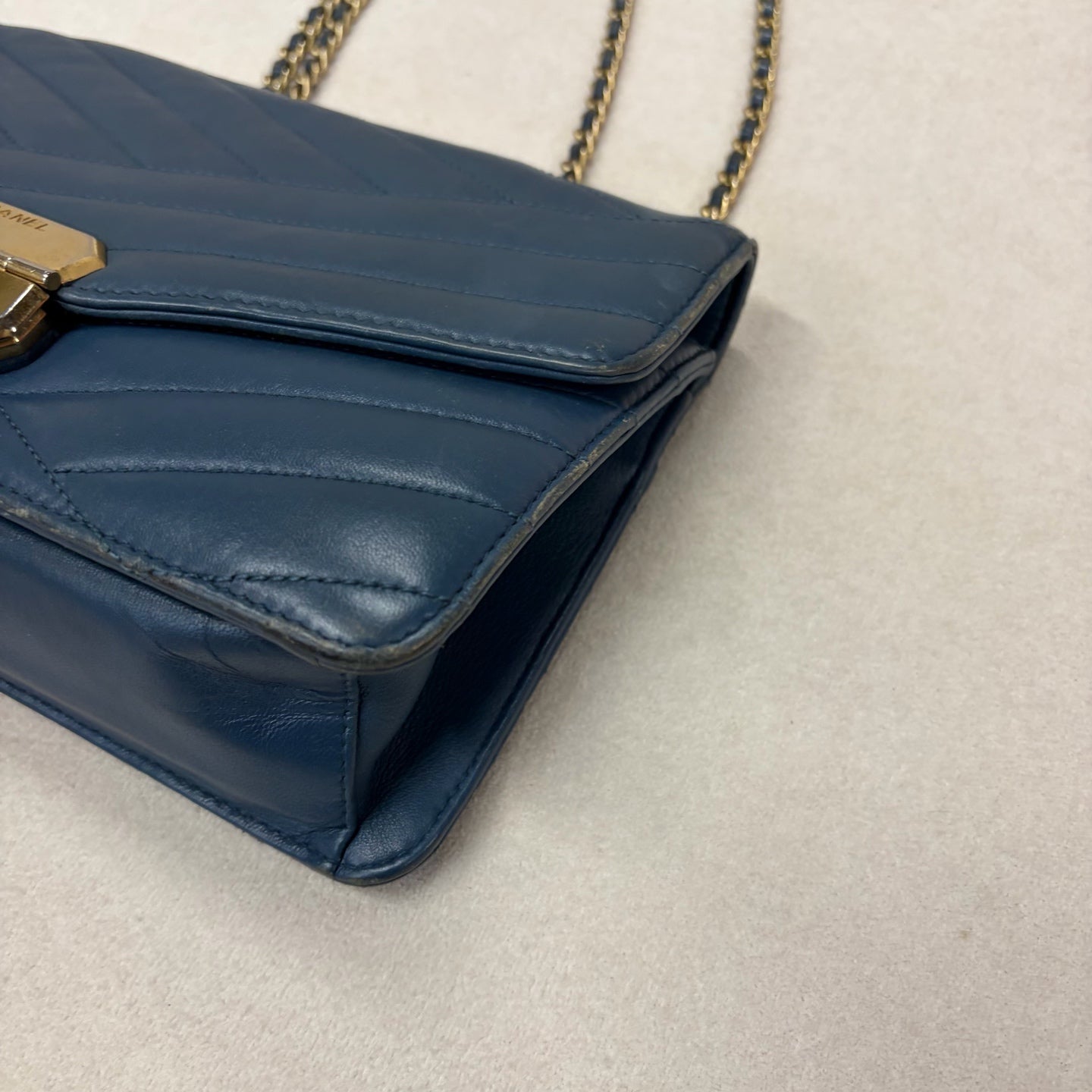 Chanel - 2.55 - Leather - Blue - (medium)