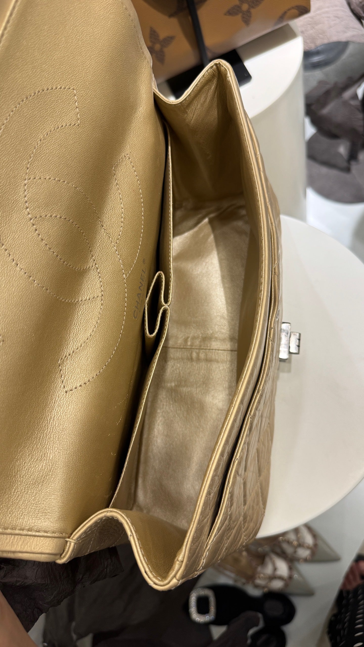 Chanel - 2.55 - Leather - Gold - (large)