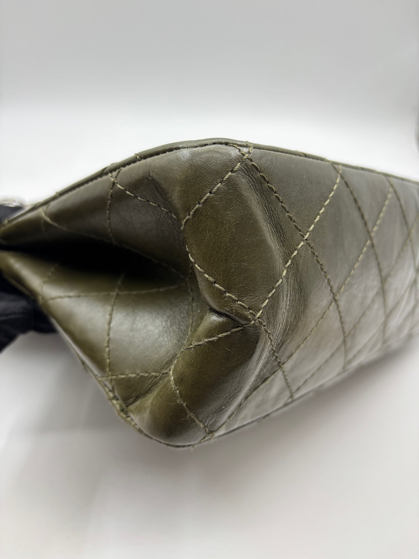 Chanel - 2.55 - Leather - Green - (medium)