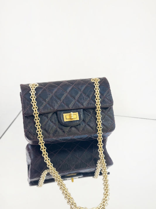 Chanel - 2.55 Mini Reissue Flap Bag - Distressed calfskin leather - Burgundy - (mini)