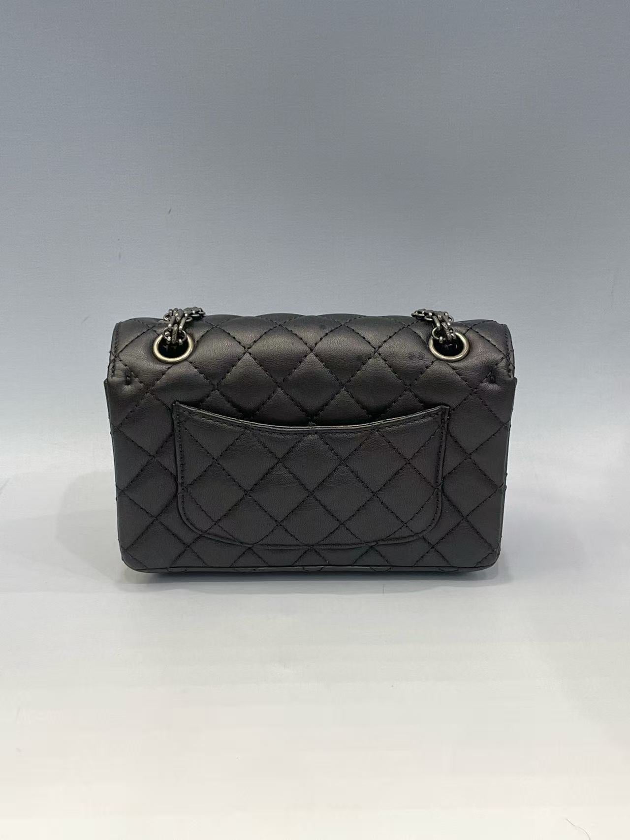 Chanel - 2.55 Mini Reissue - Metallic lambskin leather - Metallic Black/Pewter with Ruthenium-Tone Hardware - (mini)