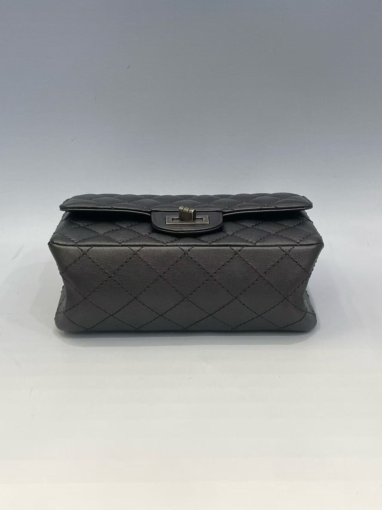Chanel - 2.55 Mini Reissue - Metallic lambskin leather - Metallic Black/Pewter with Ruthenium-Tone Hardware - (mini)