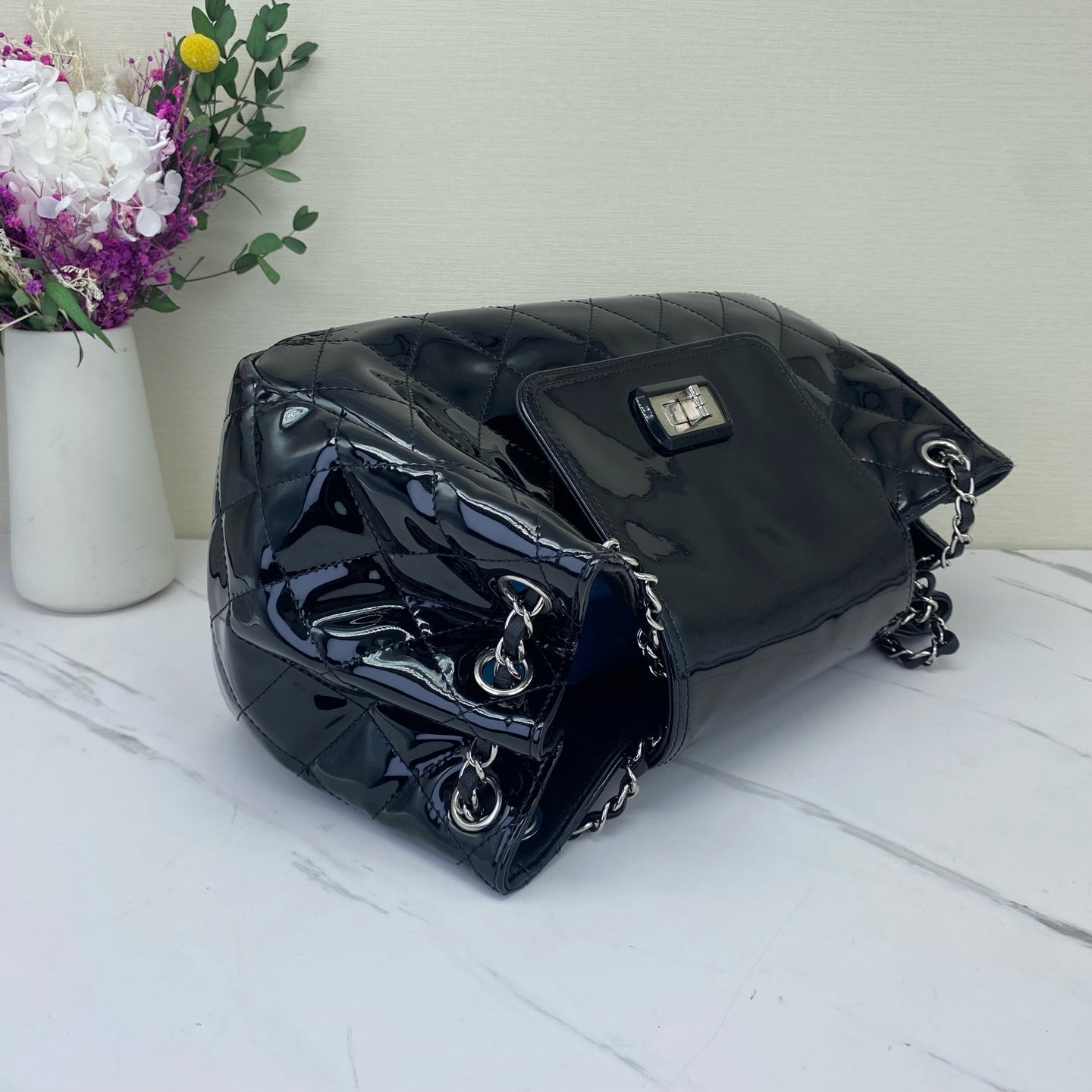 Chanel - 2.55 - Patent leather - Black - (medium)