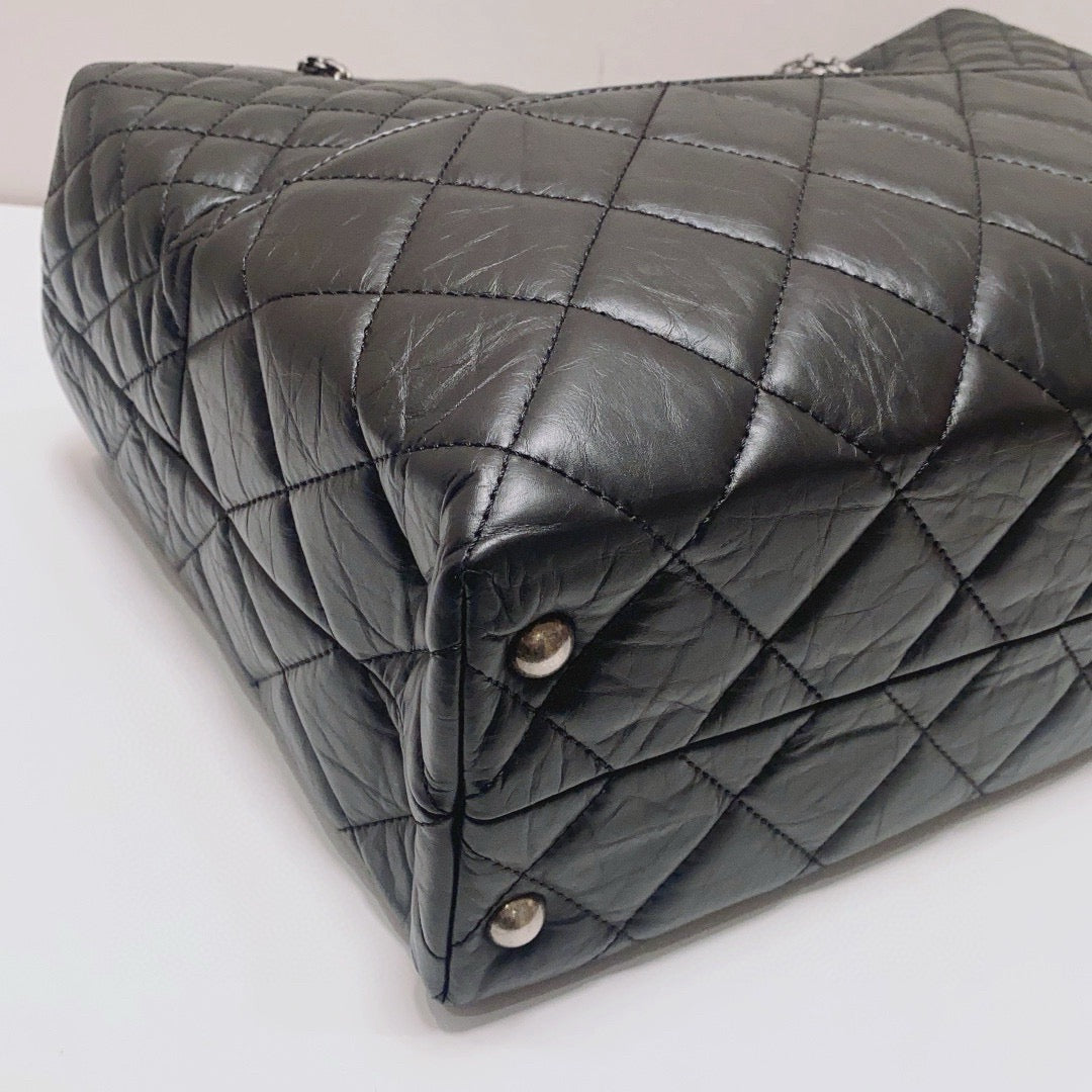 Chanel - 2.55 Reissue Quilted Tote Bag - Aged calfskin leather - Black - (Large)