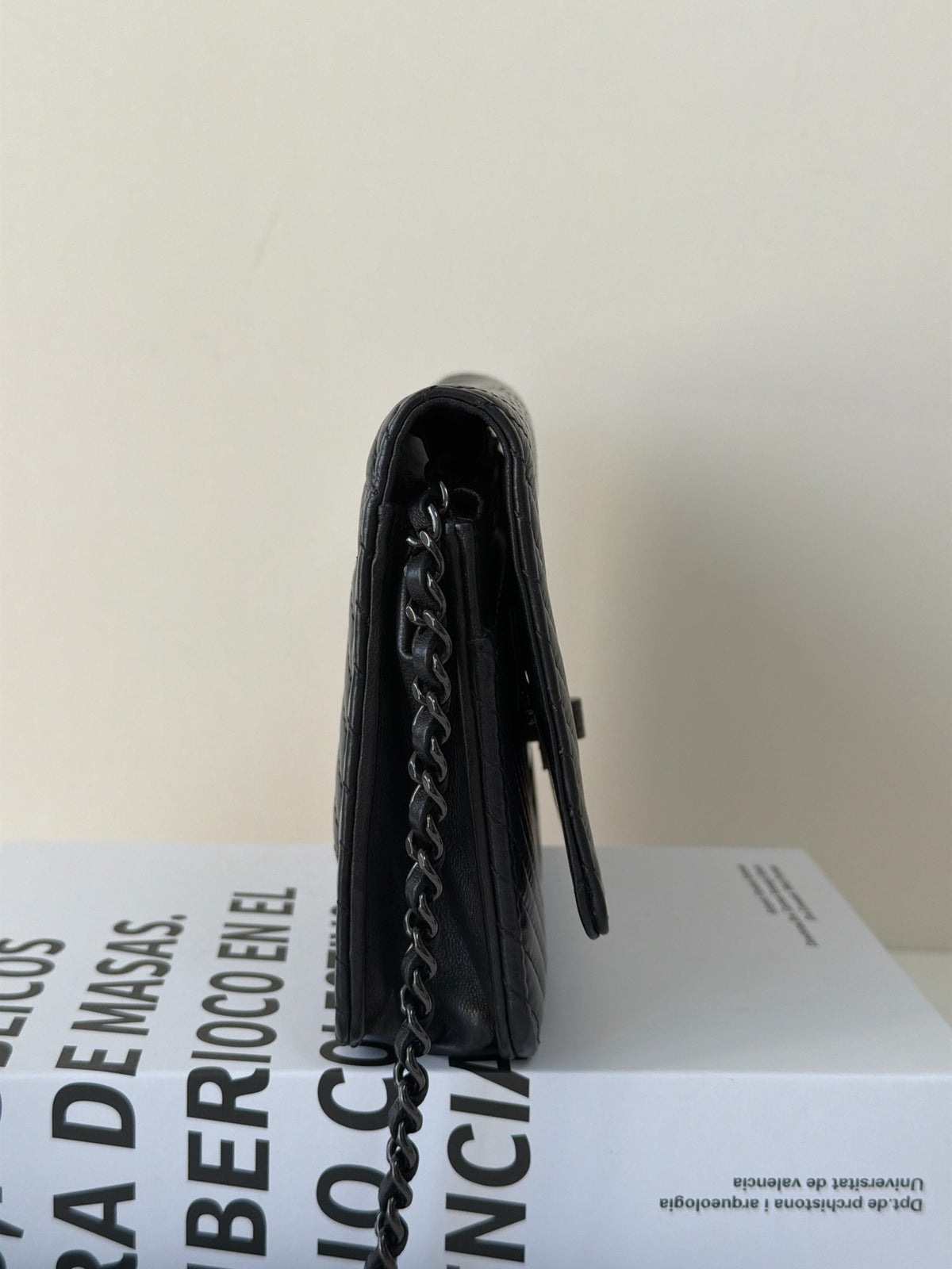 Chanel - 2.55 WOC - Leather - Black - (small)