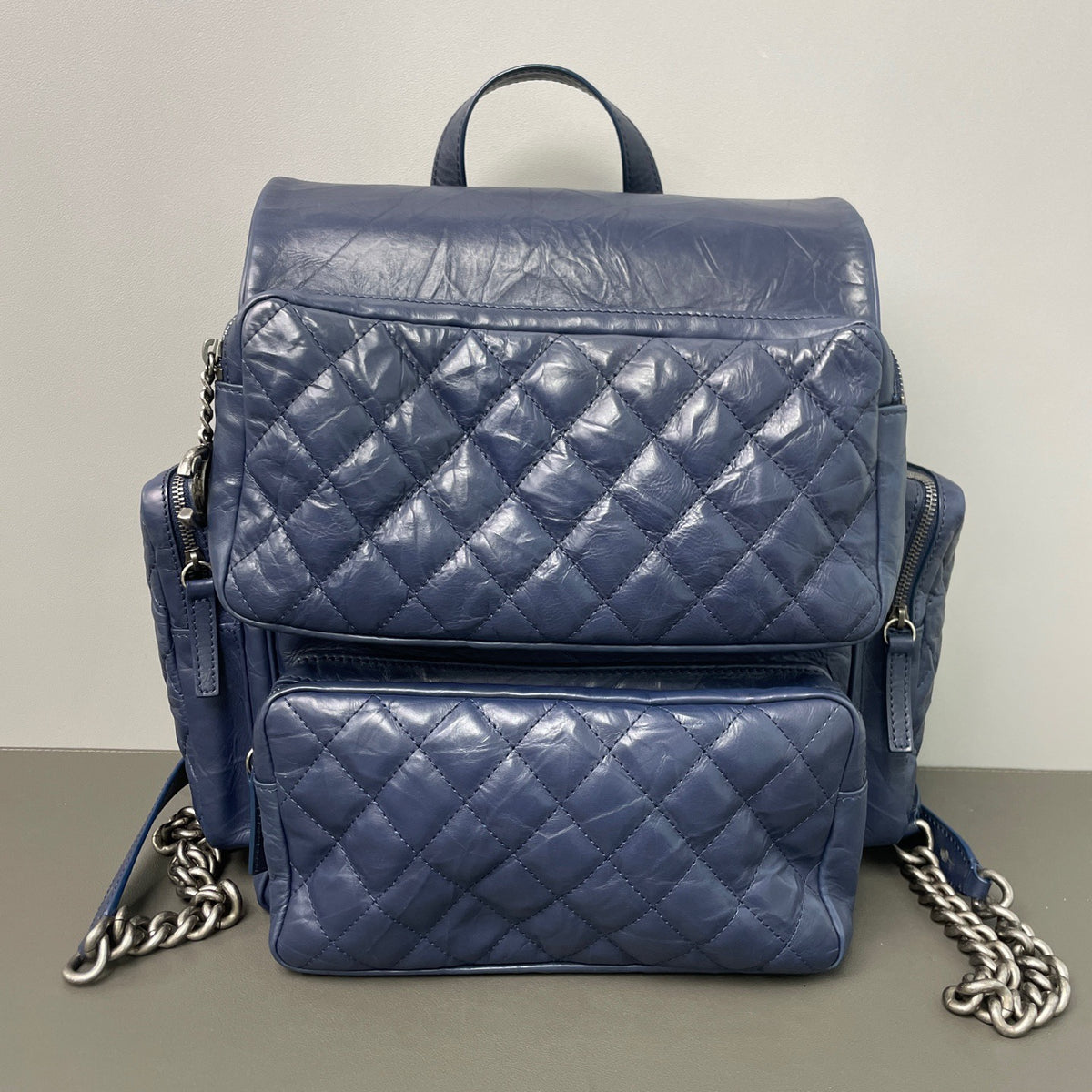 Chanel - 22 - Leather - Navy
