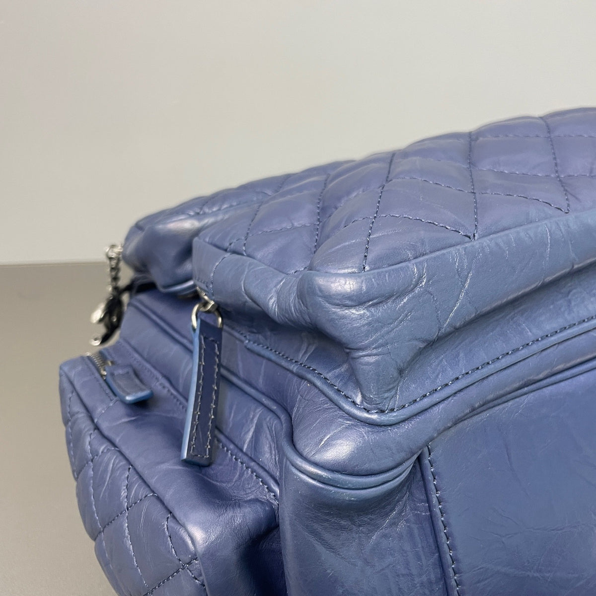 Chanel - 22 - Leather - Navy