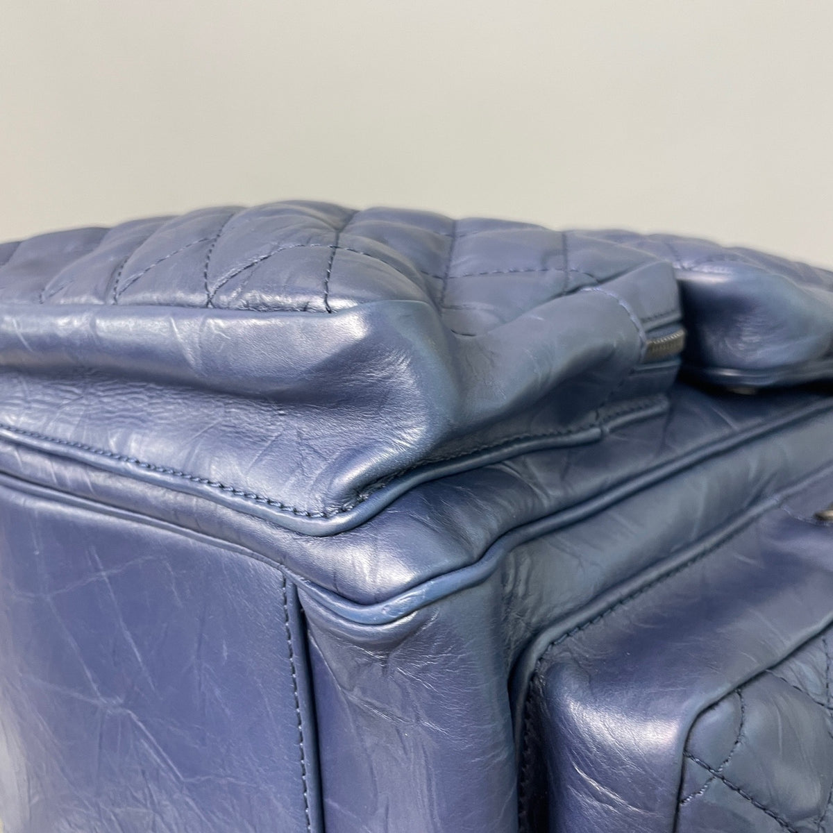 Chanel - 22 - Leather - Navy