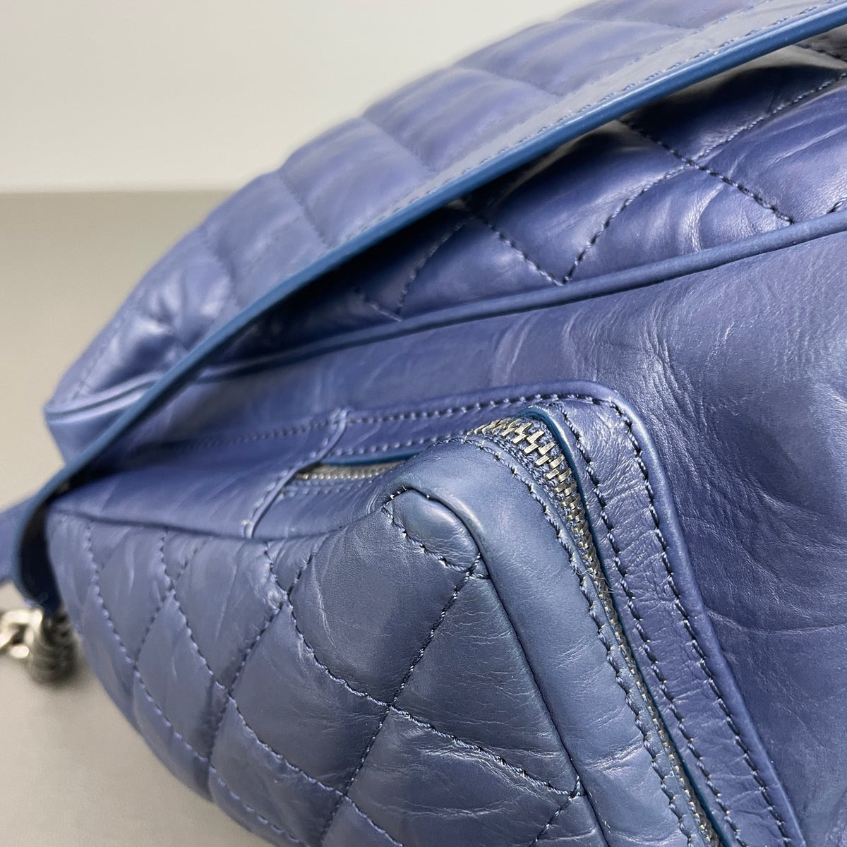 Chanel - 22 - Leather - Navy