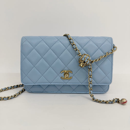 Chanel - 22S Wallet On Chain (WOC) with Gold Ball - Lambskin leather - Blue with Gold-Tone Hardware - (mini)