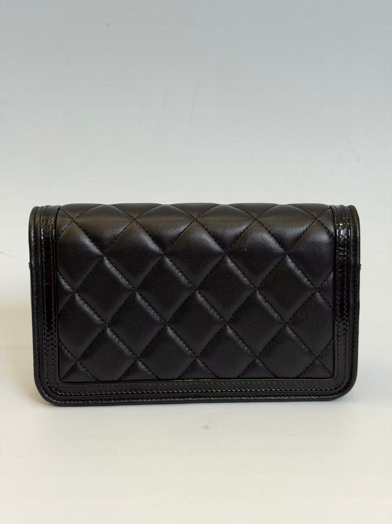 Chanel - 23B Envelope Bag - Lambskin leather - Black - (Small)