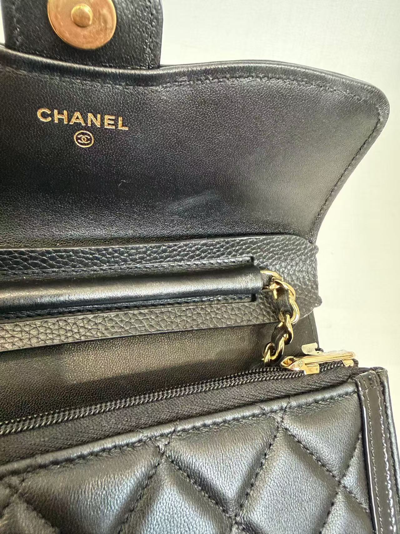 Chanel - 23B Envelope Bag - Lambskin leather - Black - (Small)