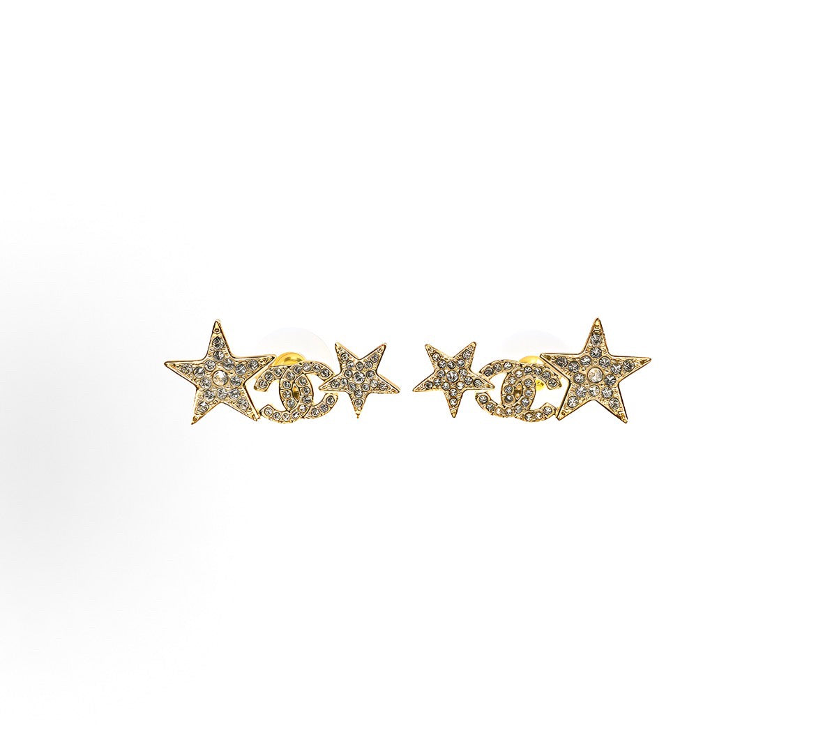 Chanel - 23C Double C Star Earrings - Gold-tone metal with clear glass rhinestones. - Gold - (One size)