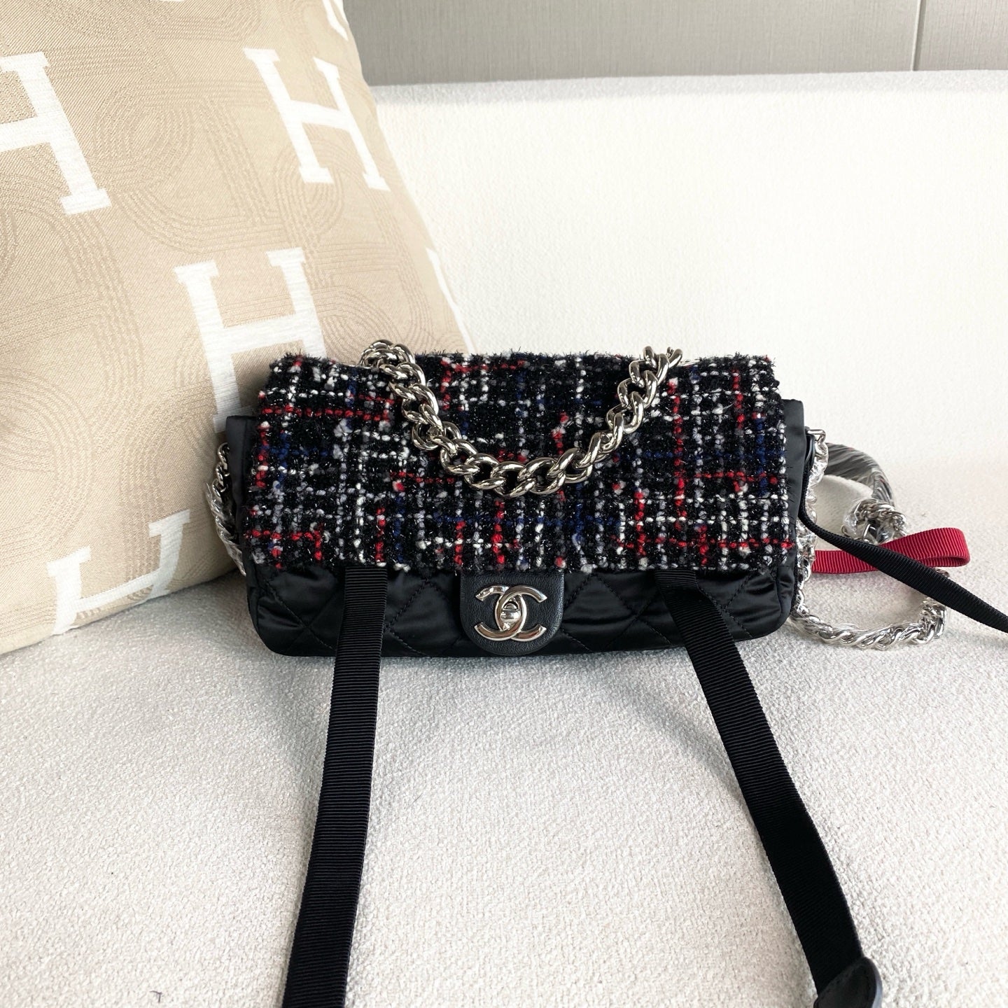 Chanel - 24 Series Tweed Flap Bag - Tweed - Multicolour - (mini)