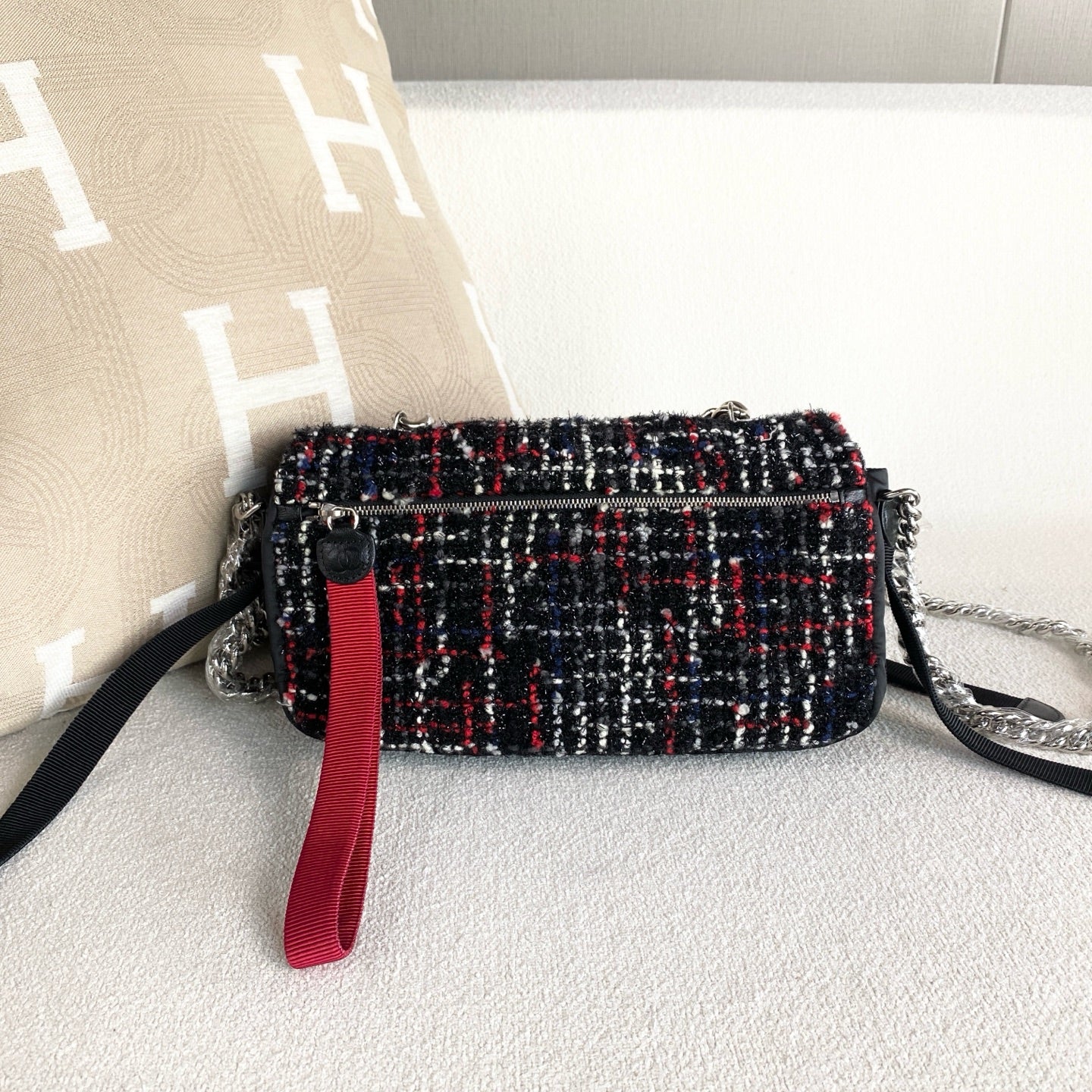 Chanel - 24 Series Tweed Flap Bag - Tweed - Multicolour - (mini)