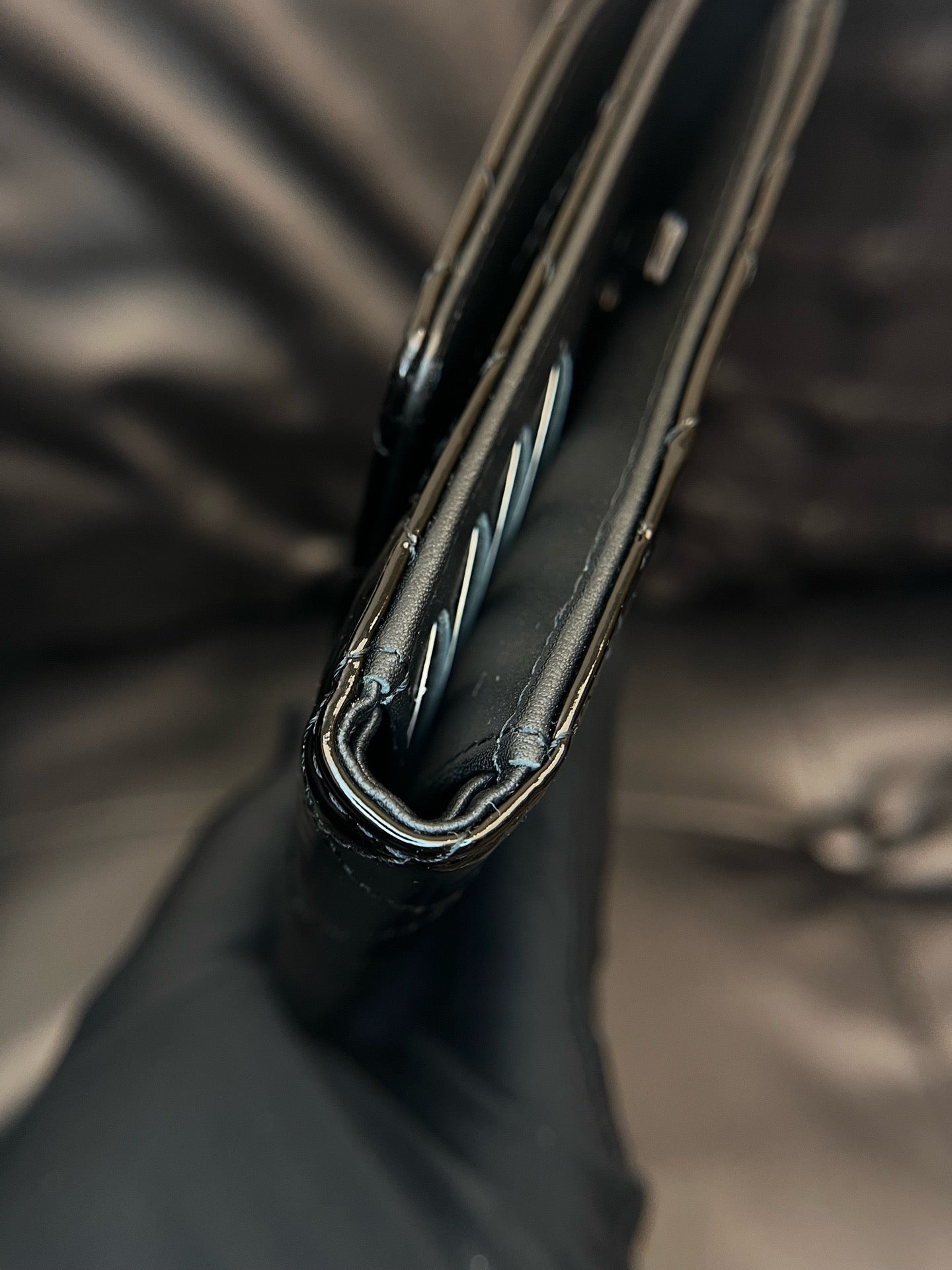 Chanel - 3 Fold Wallet - Patent leather - Black - (Other)