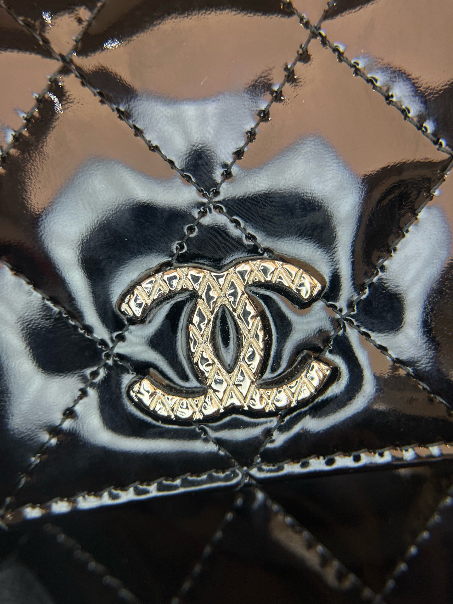 Chanel - 3 Fold Wallet - Patent leather - Black - (Other)