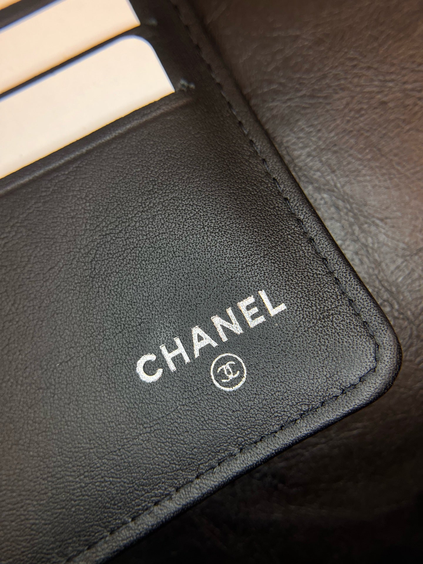 Chanel - 3 Fold Wallet - Patent leather - Black - (Other)