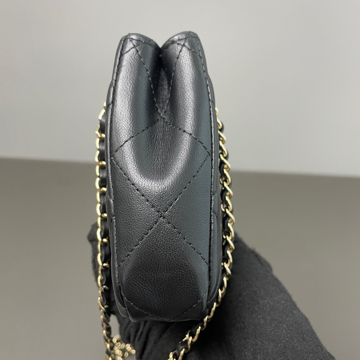 Chanel - 31 Mini - Leather - Black - (mini)