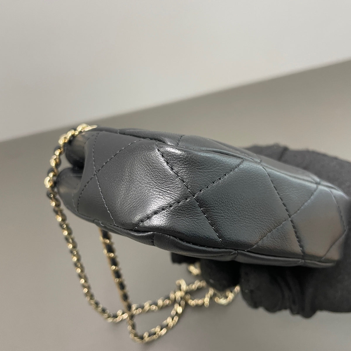 Chanel - 31 Mini - Leather - Black - (mini)
