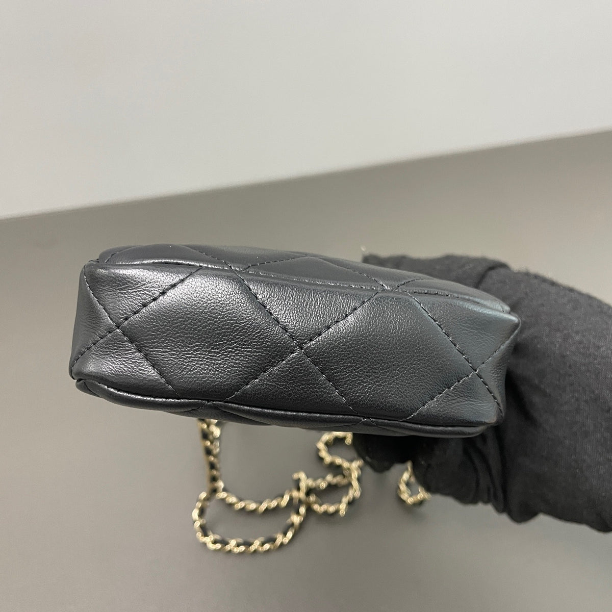 Chanel - 31 Mini - Leather - Black - (mini)