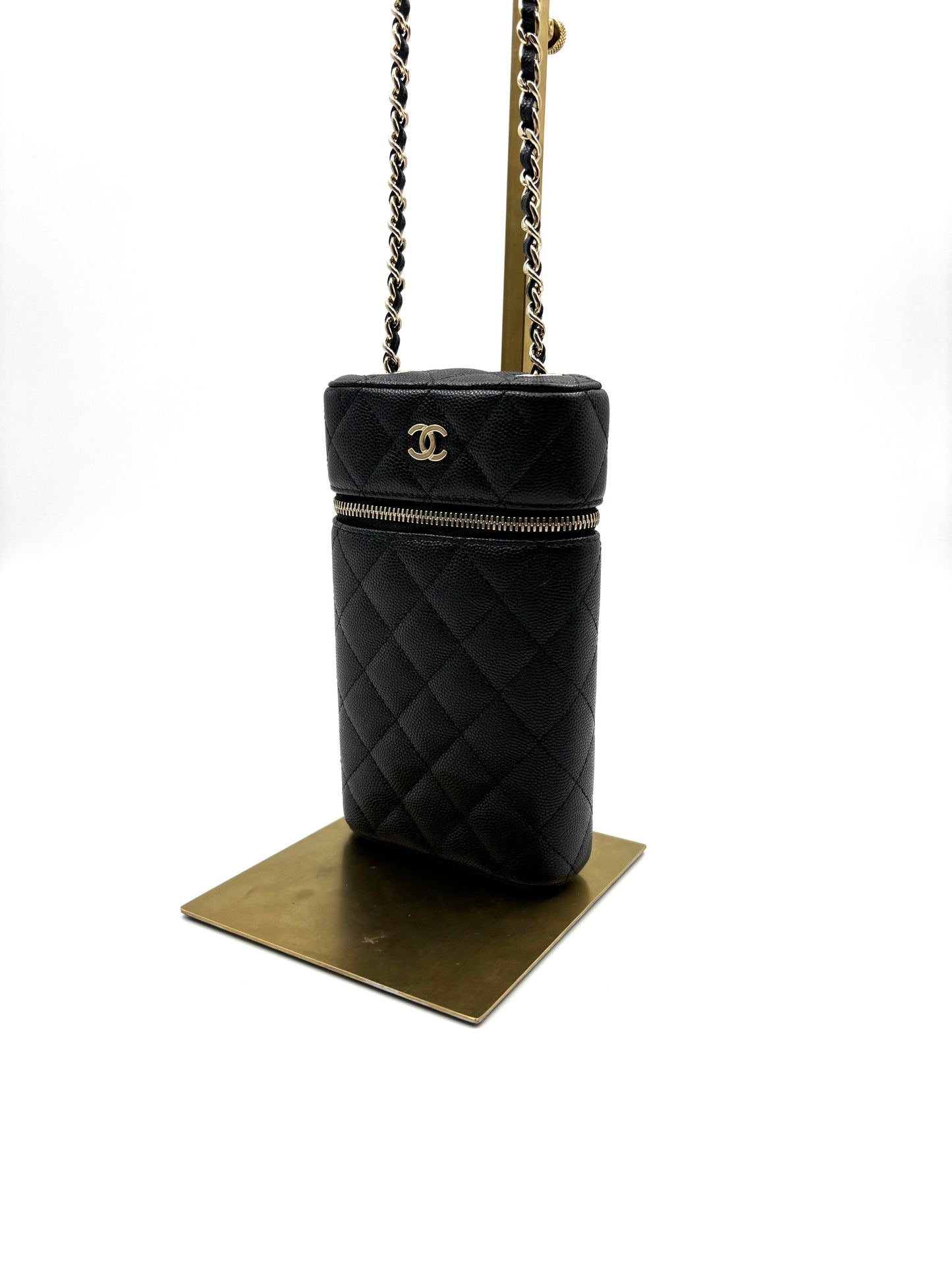 Chanel -  - Leather - Black