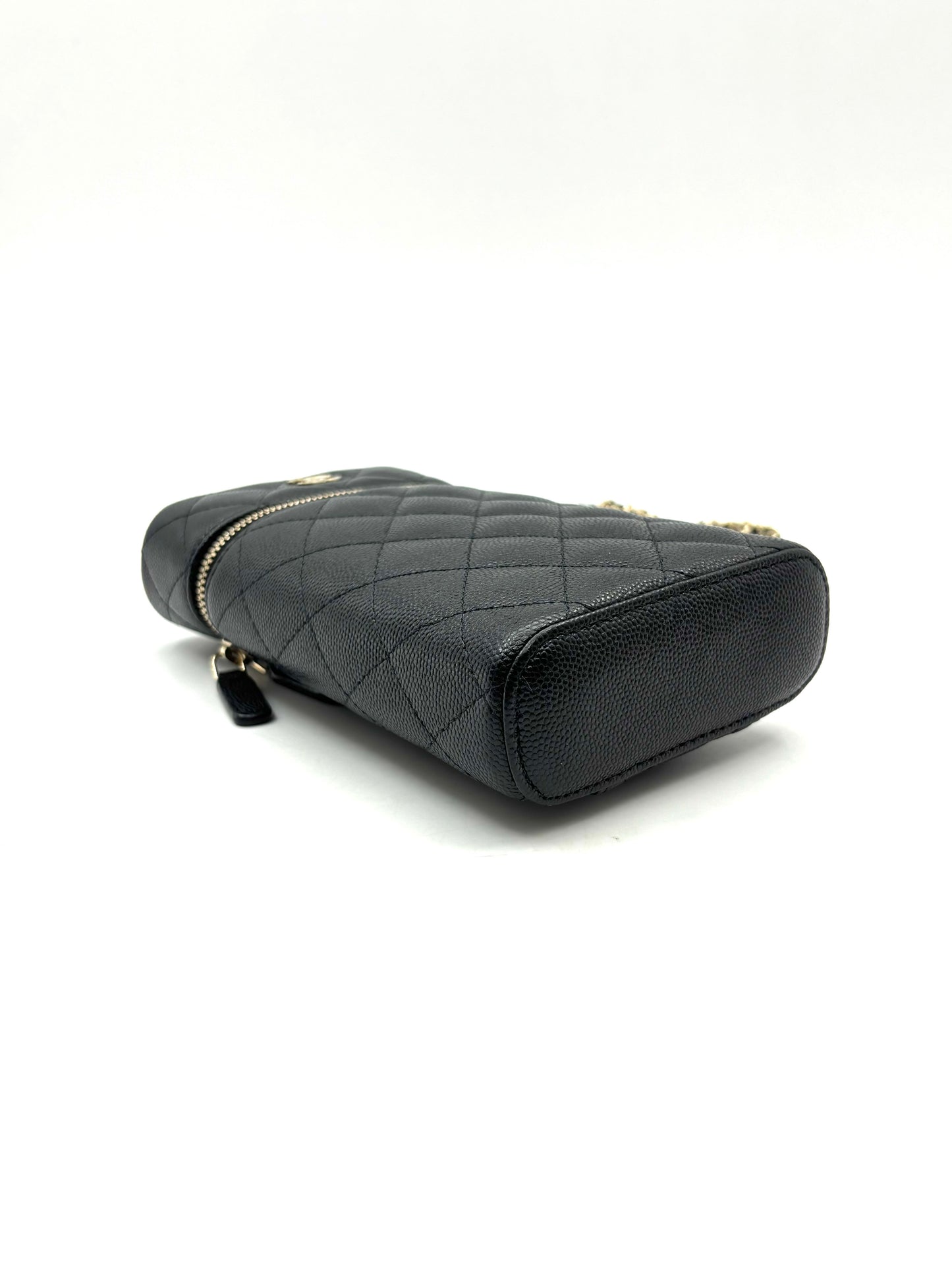 Chanel -  - Leather - Black