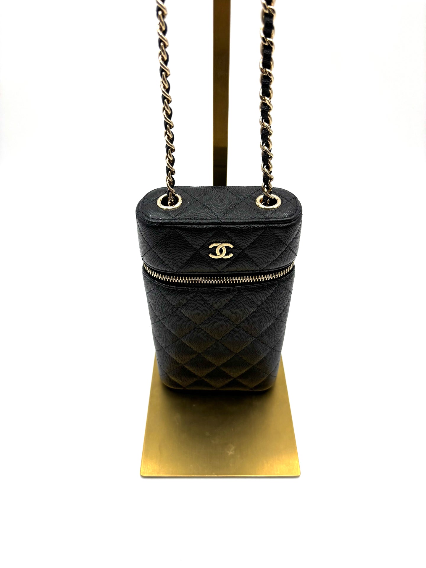 Chanel -  - Leather - Black