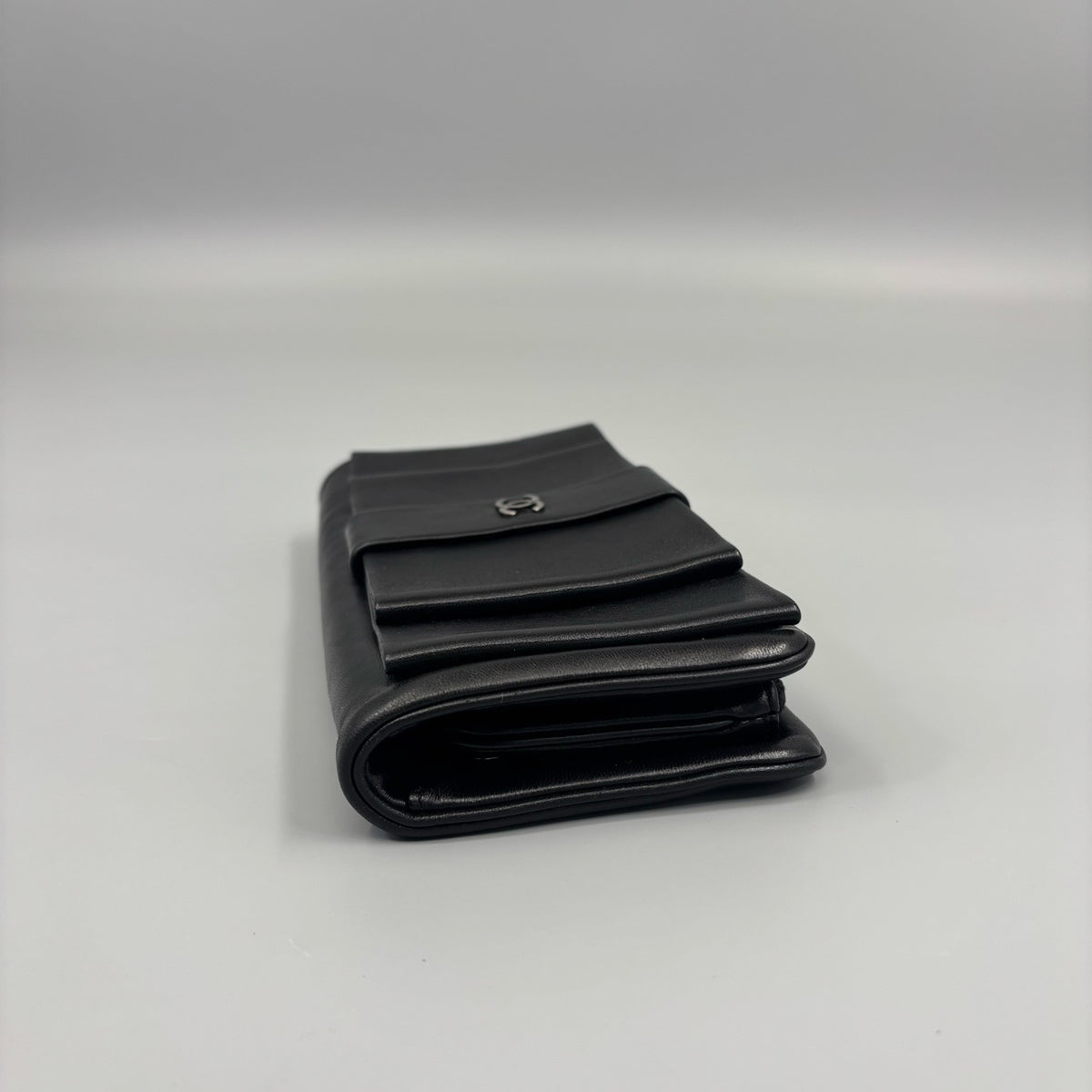 Chanel - A9097 - Leather - Black - (Not Applicable)
