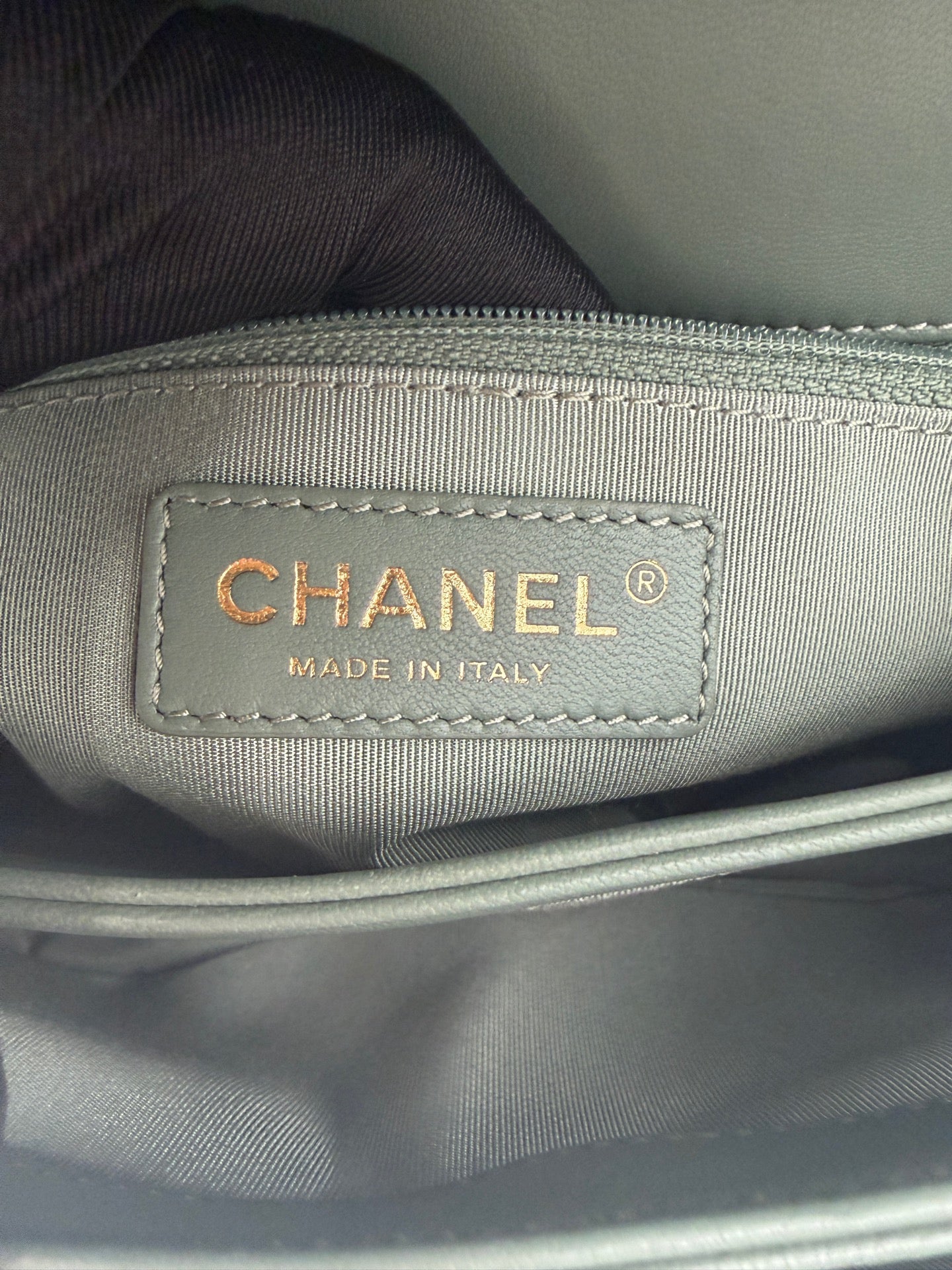 Chanel - Accordion Flap - Leather - Green - (medium)