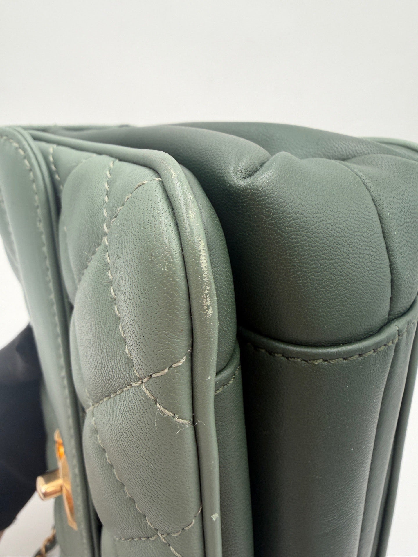 Chanel - Accordion Flap - Leather - Green - (medium)