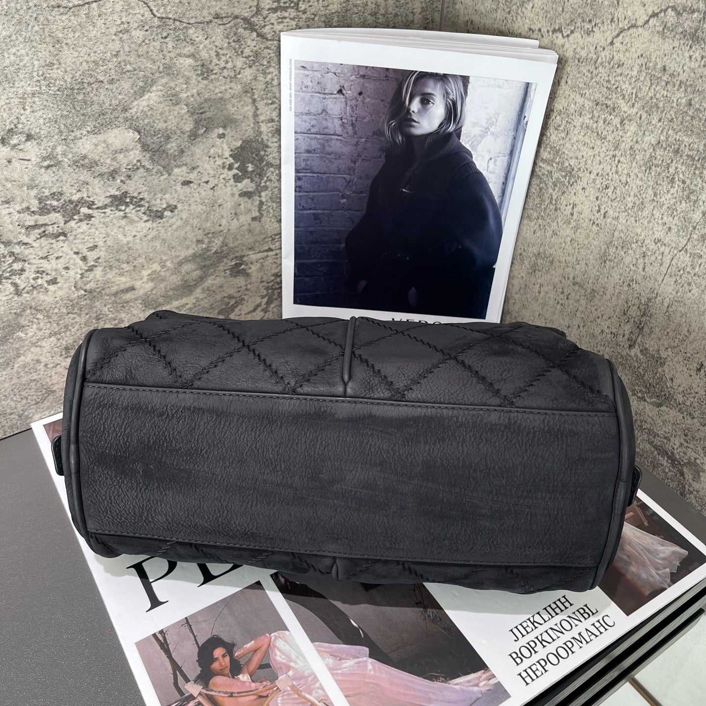 Chanel - Airport Tote - Suede leather - Black - (medium)