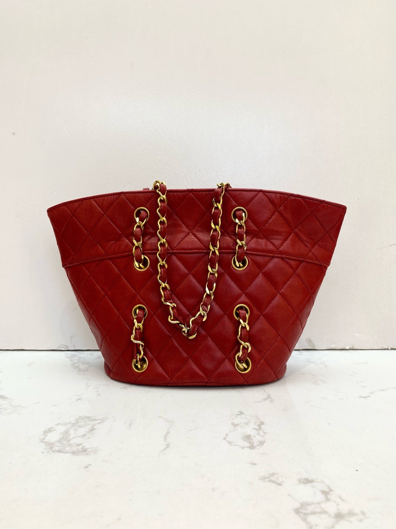 Chanel - Basket Tote - Leather - Red - (small)