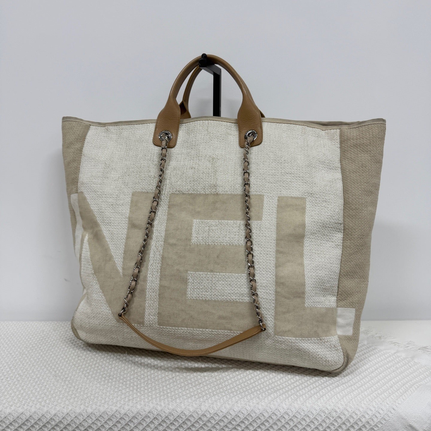 Chanel - Beach Bag - Cloth - Beige - (large)