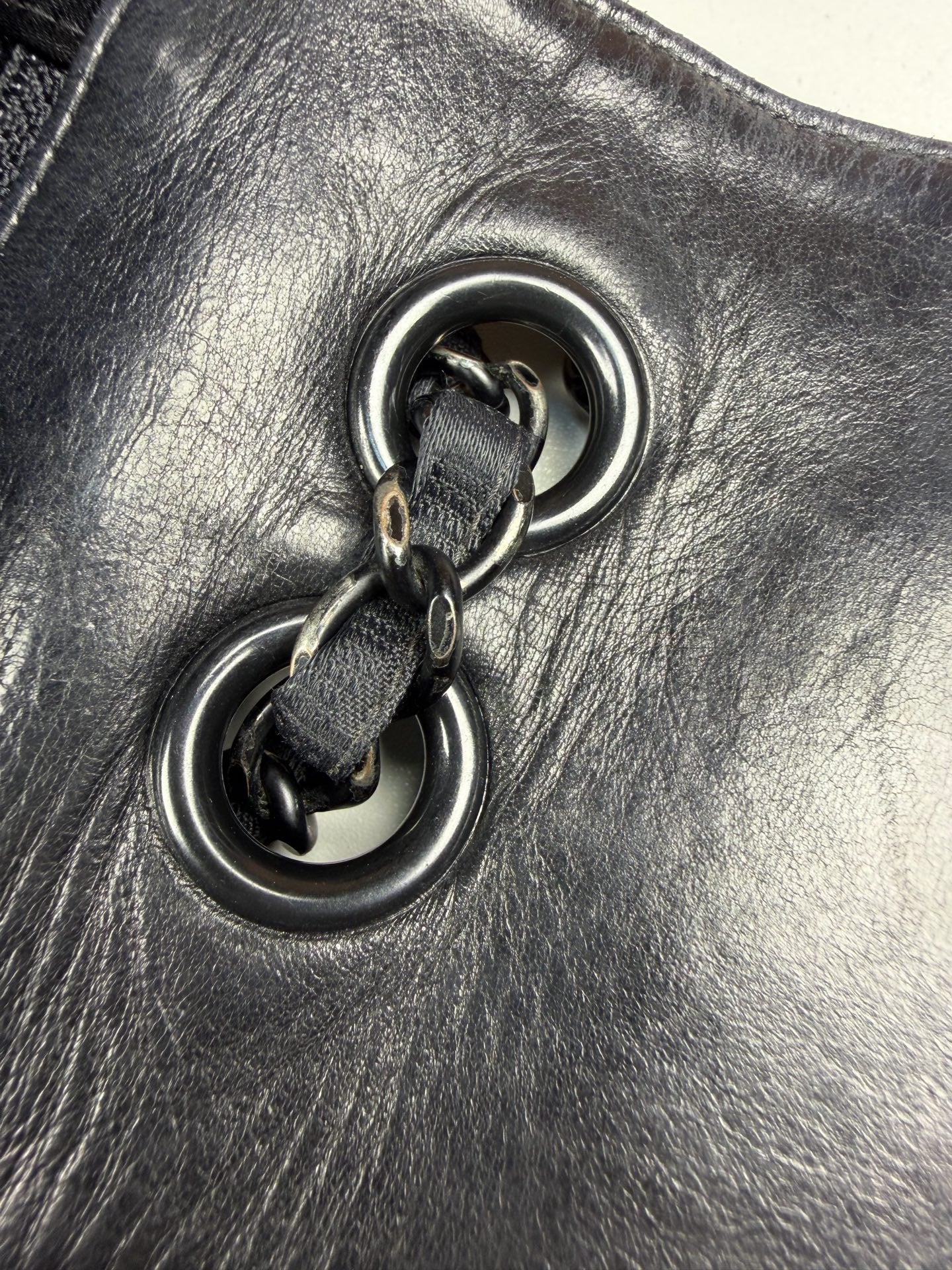 Chanel - Biscotti - Fabric - Black - (medium)