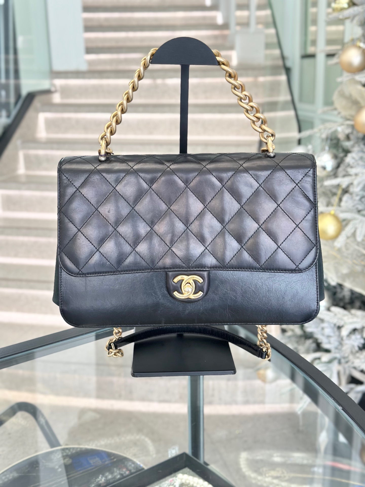 Chanel - Bombay - Calfskin - Black - (large)
