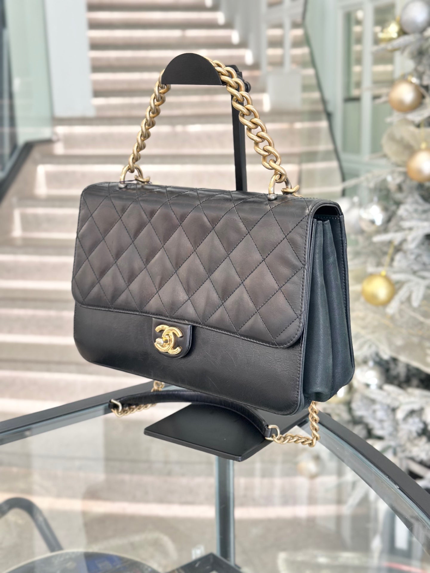 Chanel - Bombay - Calfskin - Black - (large)
