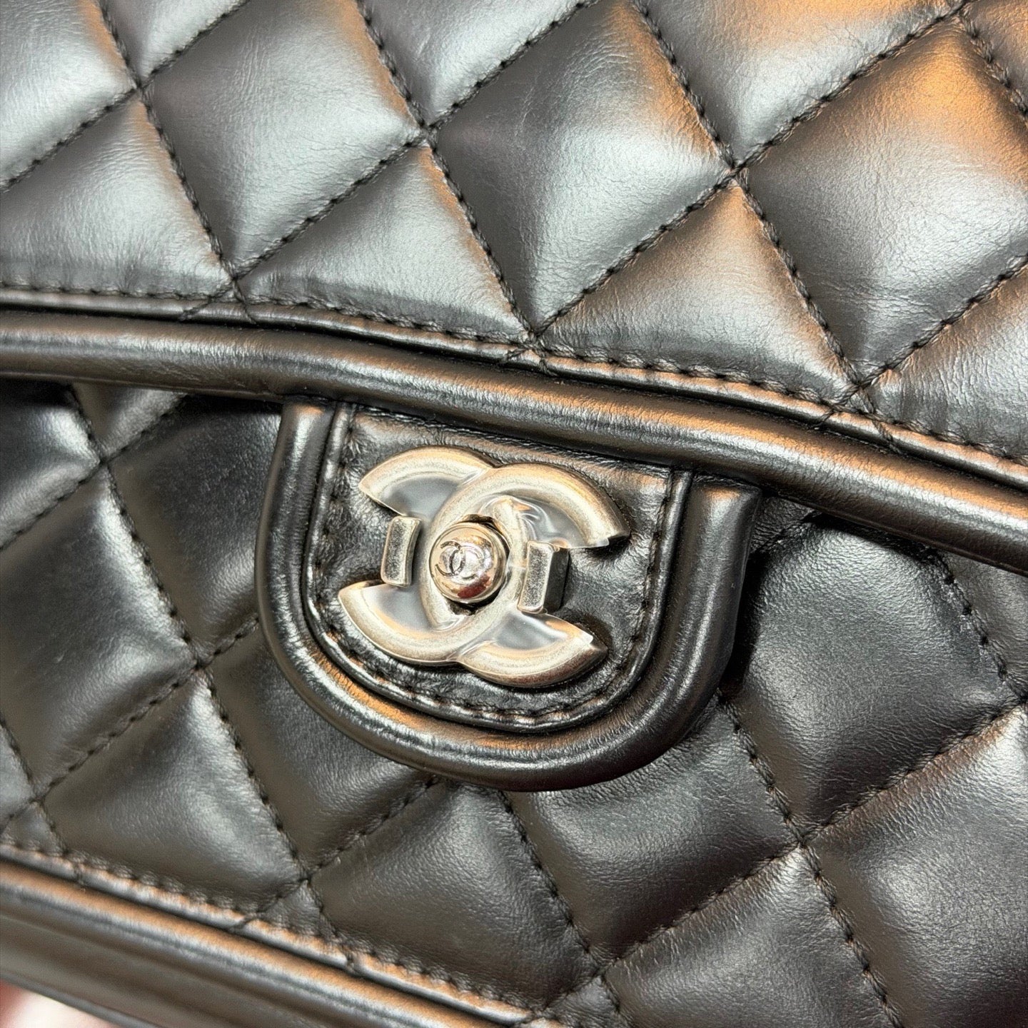 Chanel - Bombay - Calfskin - Black - (small)