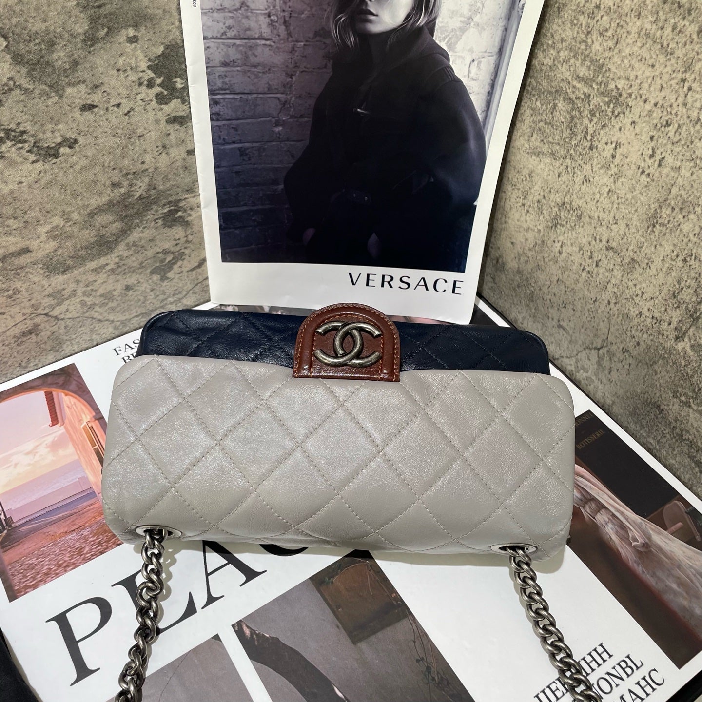 Chanel - Bombay CF Flap Bag - Calfskin leather - Multicolour - (Medium)