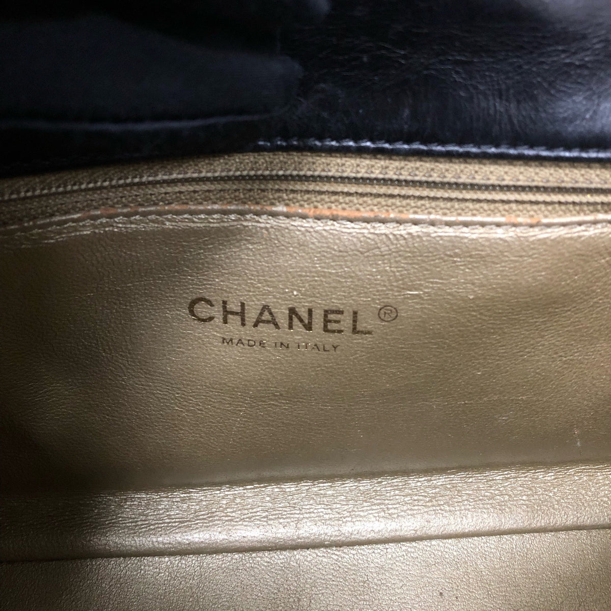 Chanel - Bombay CF - Leather - Black - (medium)