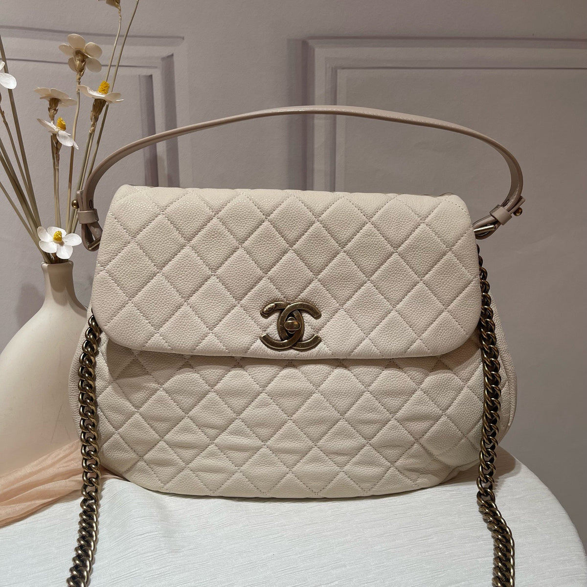Chanel - Bombay - Leather - Beige - (large)