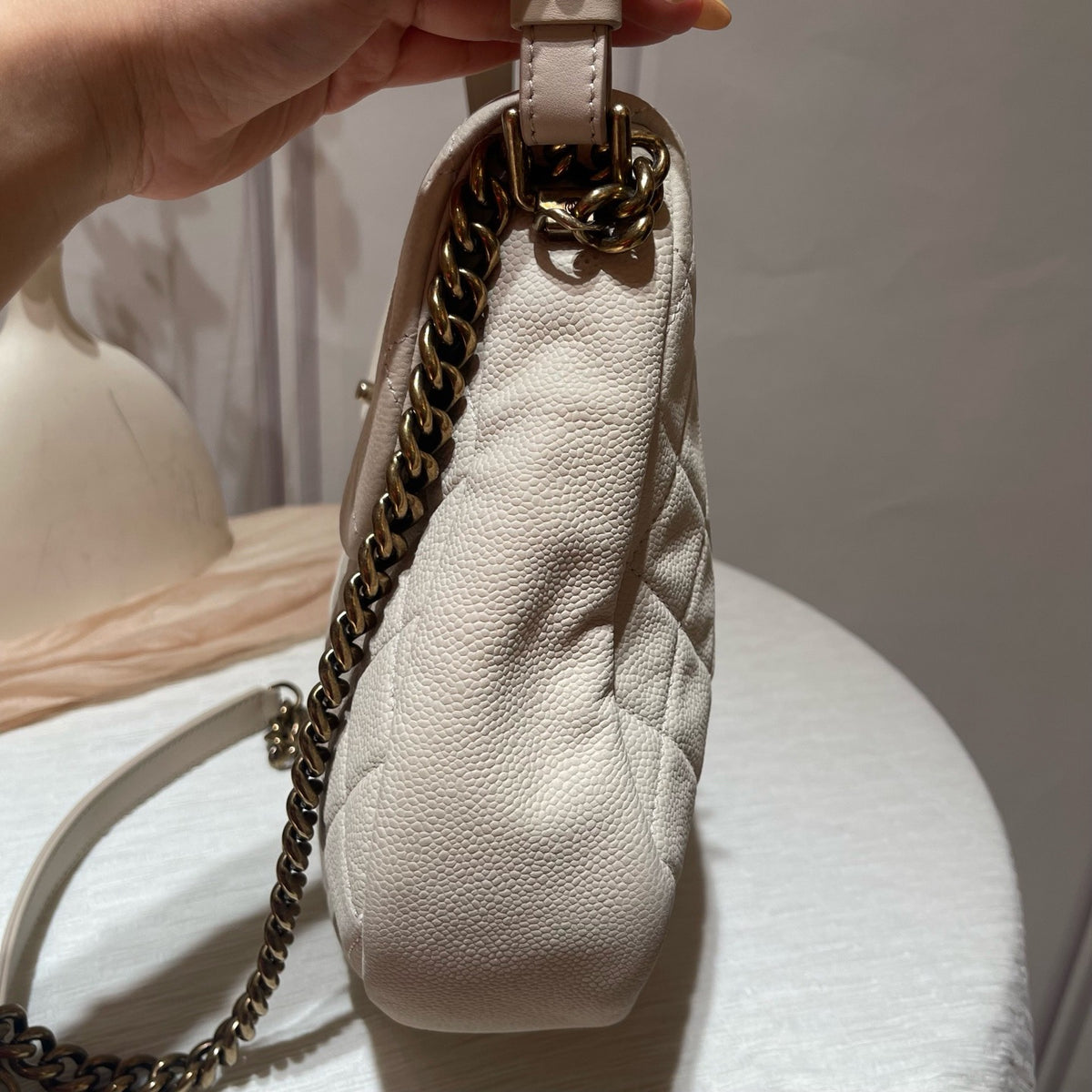 Chanel - Bombay - Leather - Beige - (large)