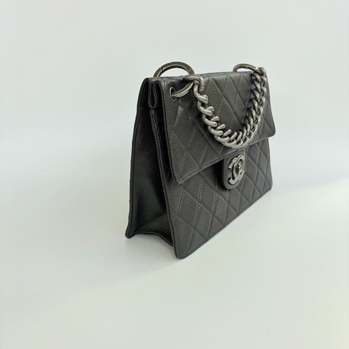 Chanel - Bombay - Leather - Black - (large)
