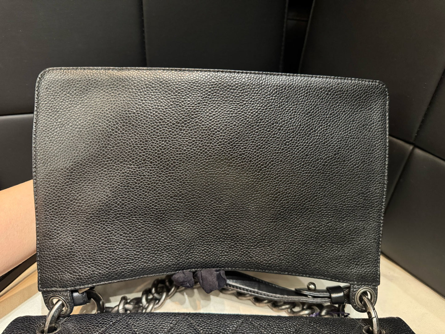 Chanel - Bombay - Leather - Black - (medium)