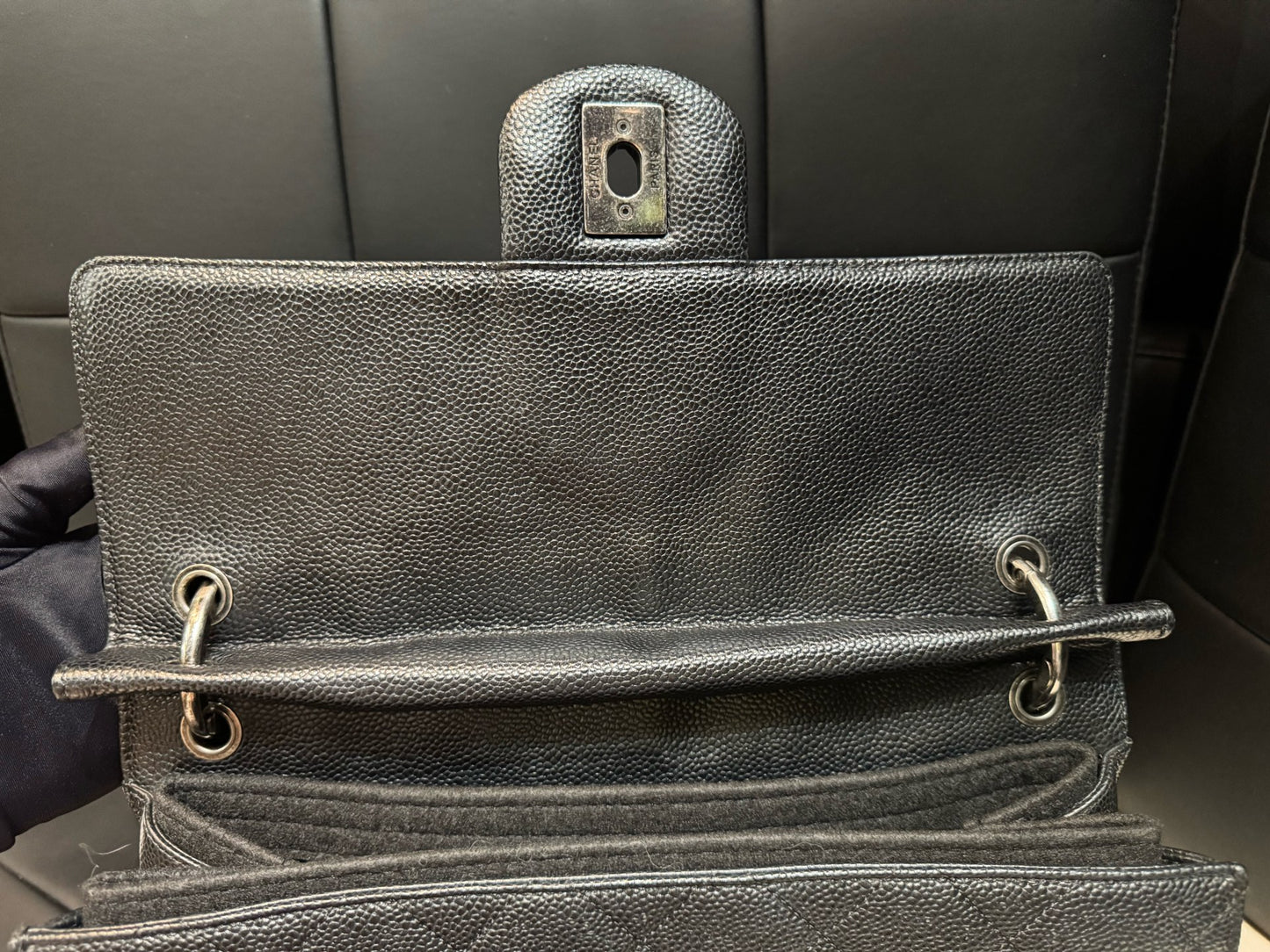 Chanel - Bombay - Leather - Black - (medium)