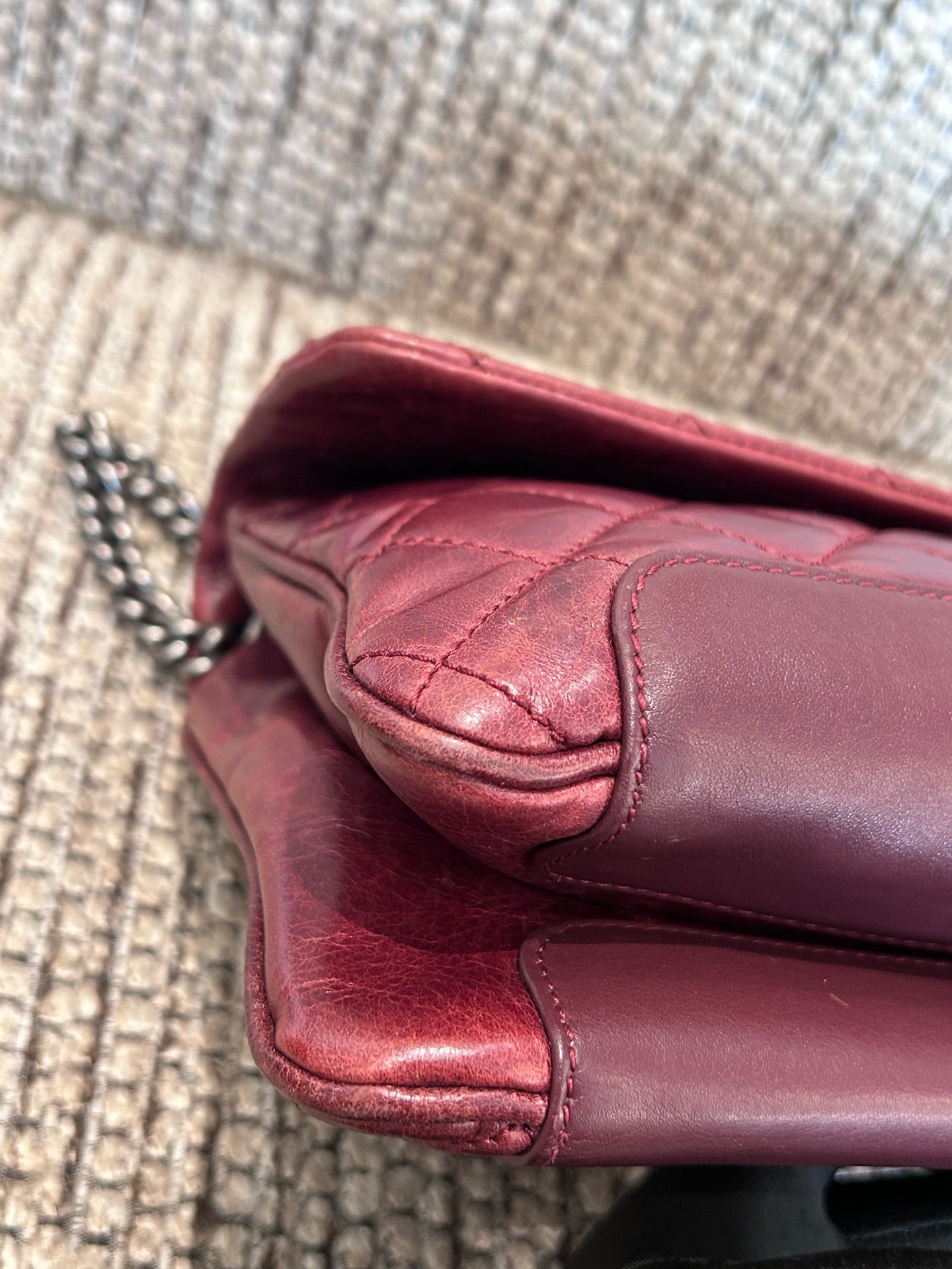 Chanel - Bombay - Leather - Burgundy - (medium)