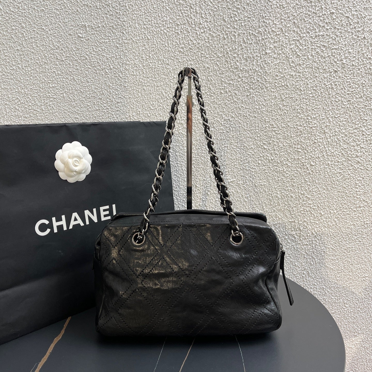 Chanel - Bowling bag - Leather - Black - (Other)