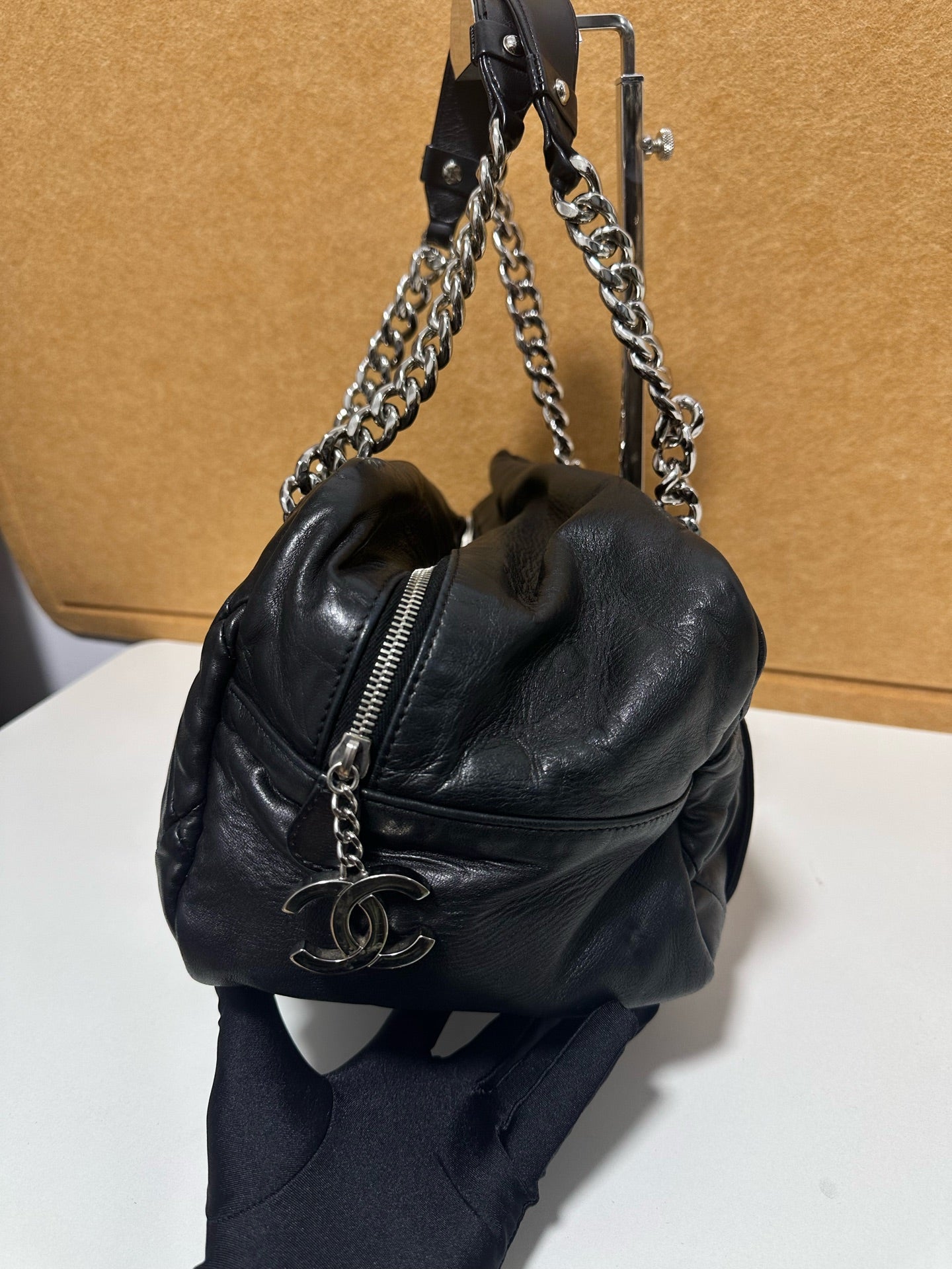Chanel - Bowling bag - Leather - Black - (Other)